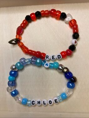 Disney Descendants Wicked Wonderland Red and Chloe Kandi Bracelets
